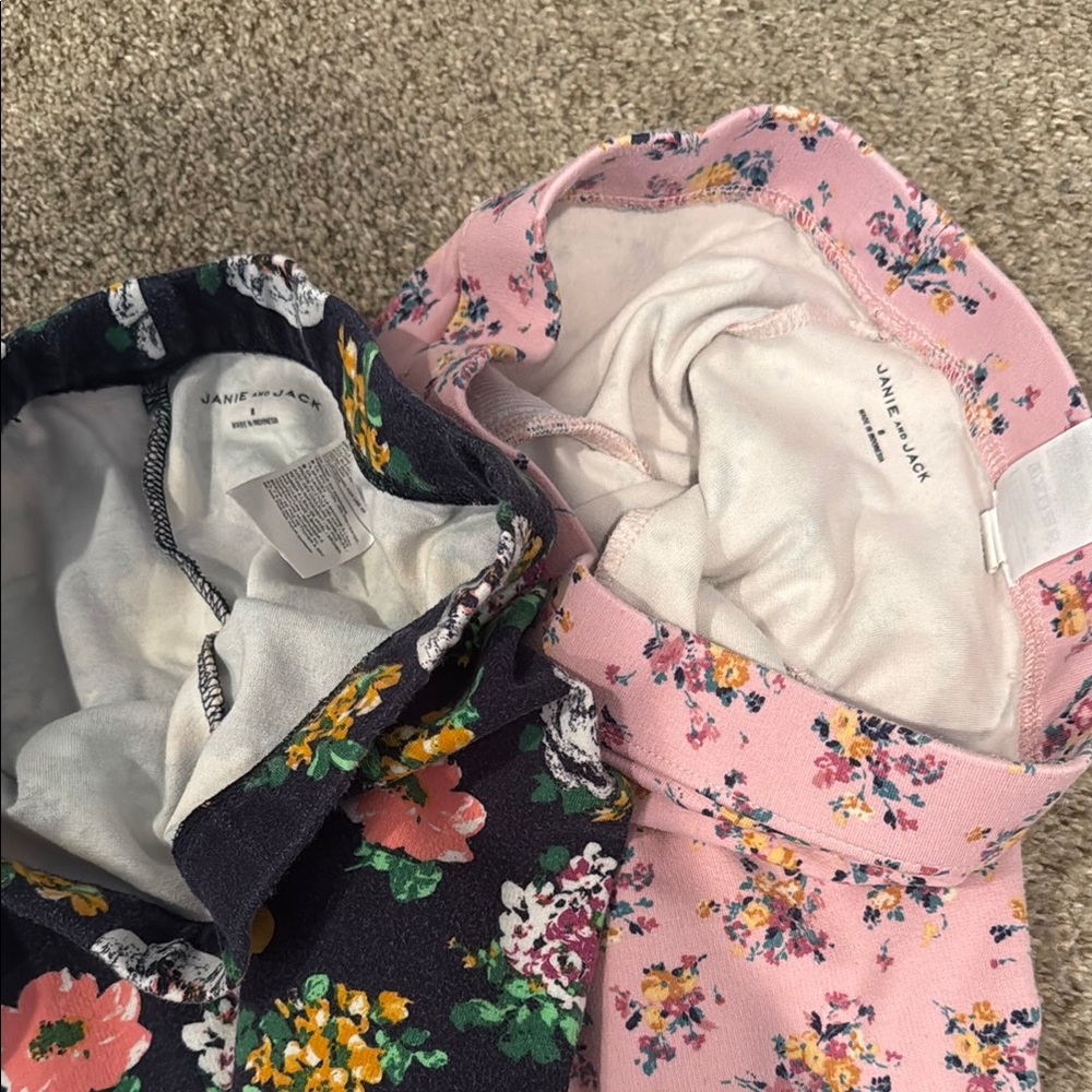 Floral and Patterned Leggings Set, very nice pointe pants. - Picture 2 of 9